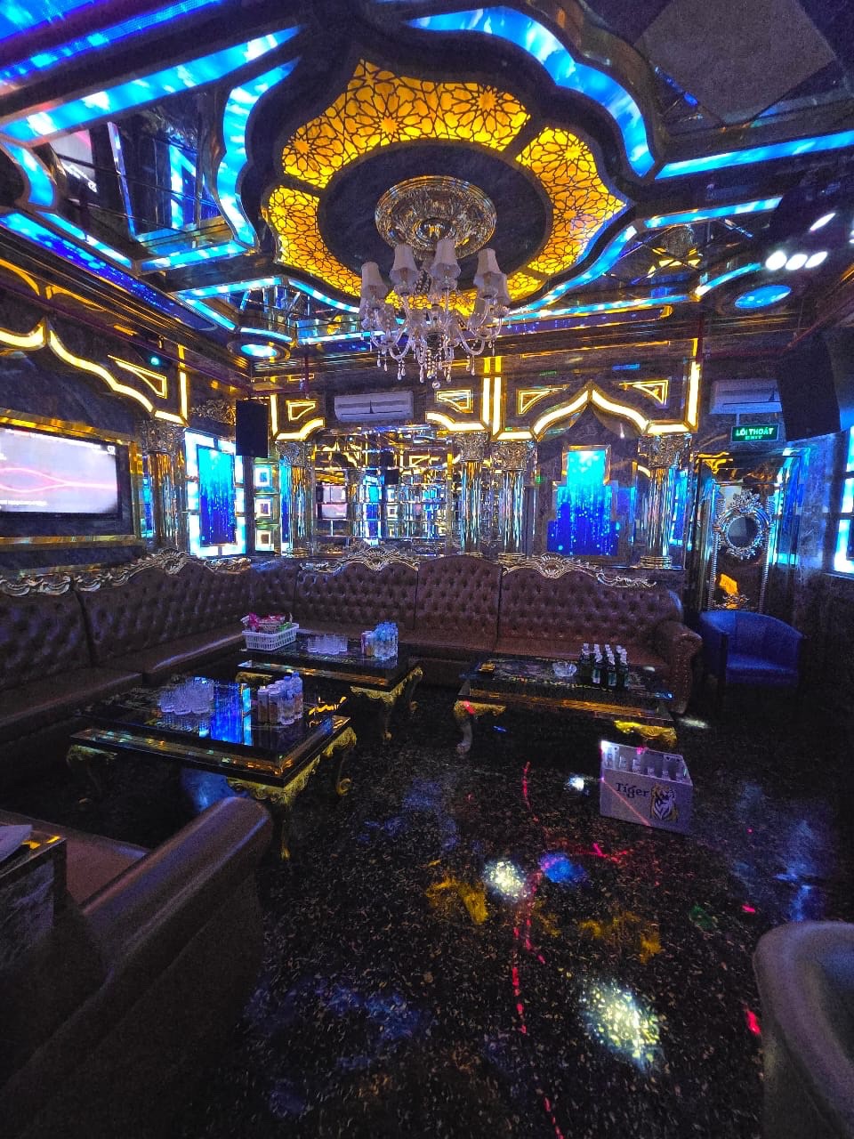 VIP-527